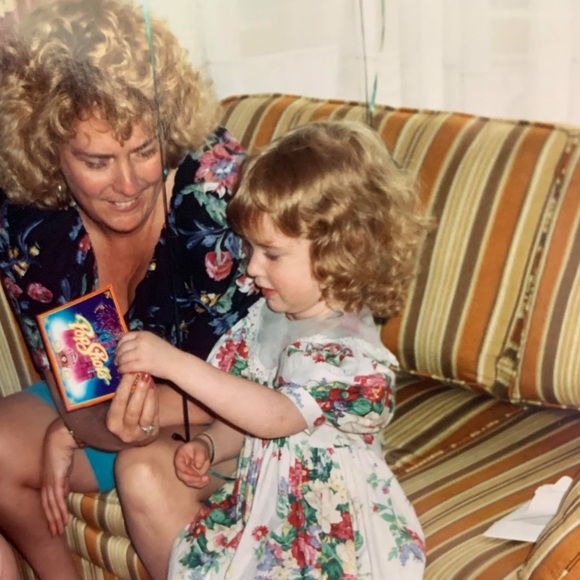 Meet your Posher, Cindy - Picture 2 of 6